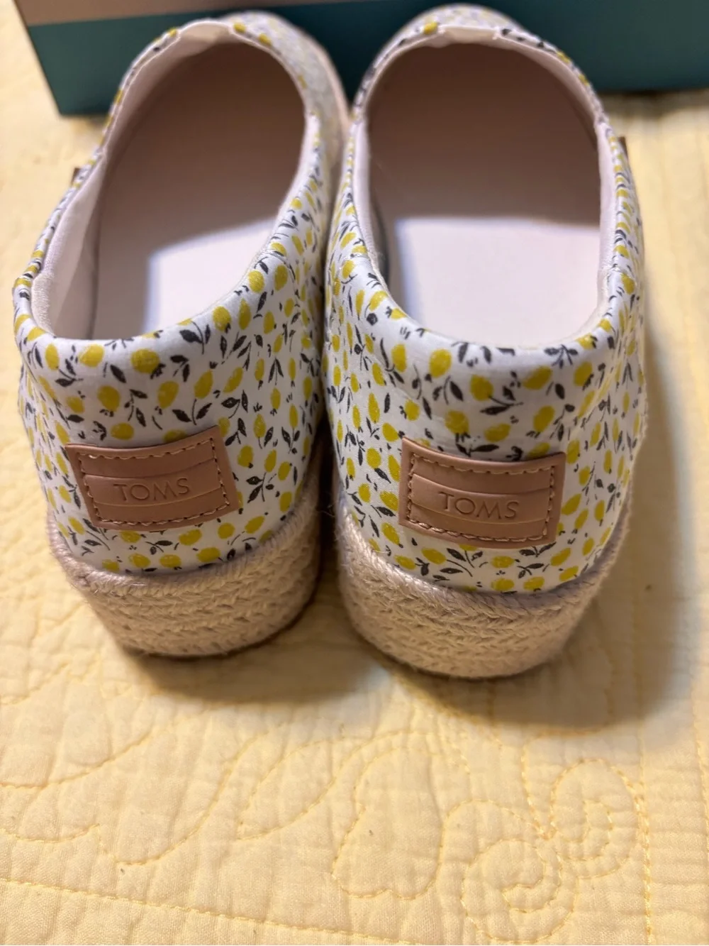 TOMS Women's Yellow and White Floral Slip-On Espadrilles